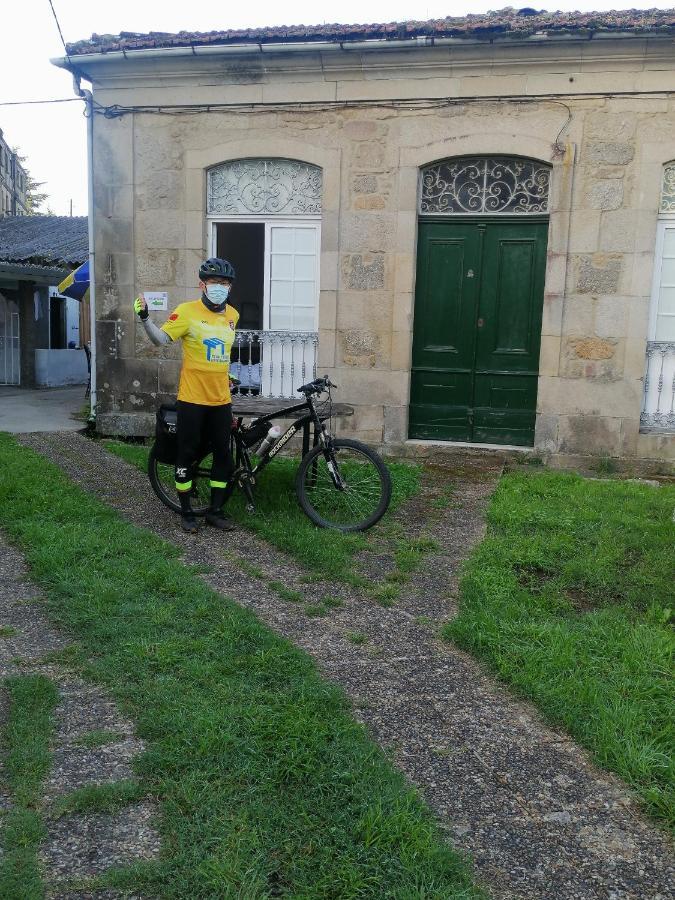 Pension Alecer Caldas De Reis Buitenkant foto