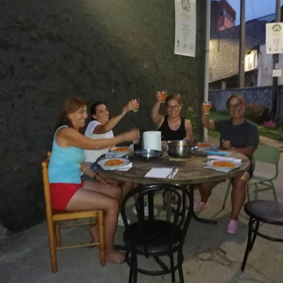 Pension Alecer Caldas De Reis Buitenkant foto